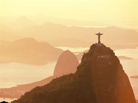 corcovado traduction